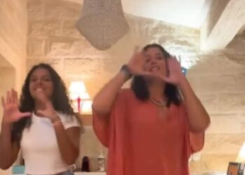 هند صبري ترقص مع ابنتها على أغنية مهرجانات في ظهور نادر كشف ملامحها