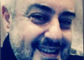 « وقفت ببابك » للشاعر حسين علي الحاج حسن