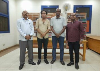 عبدالصبور رئيسا لنادى ادب ارمنت وعطيتو سكرتير مجلس إدارة .