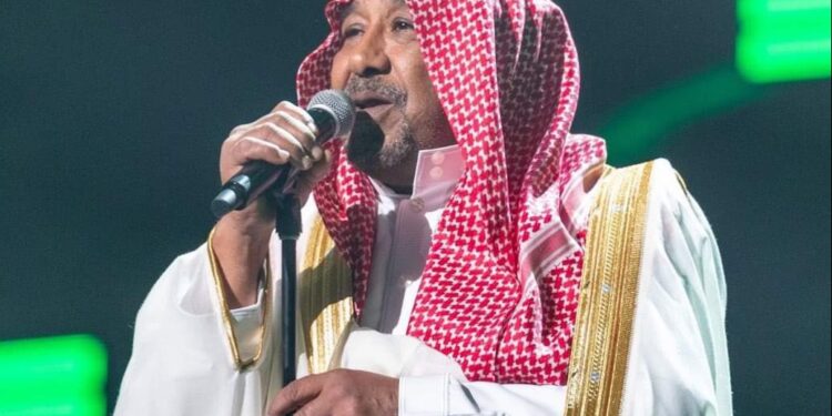 بإطلالة غير متوقعة.. الشاب خالد يفاجئ الجمهور بالزي العسودي