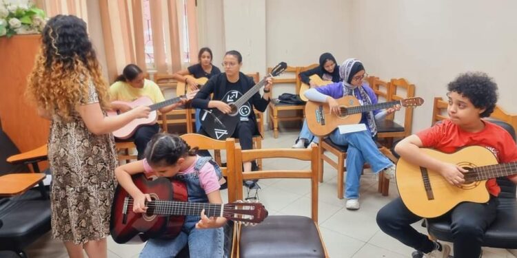 مبادئ الكتابة والمشهد المسرحي ضمن “ثقافتنا في إجازتنا”