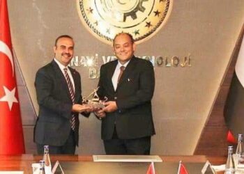 وزير التجارة والصناعة يبحث مع نظيرة التركى سبل التعاون المشترك