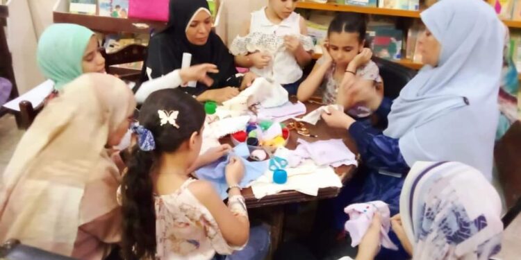 ورش حكي وخط عربي للأطفال بثقافة أسيوط