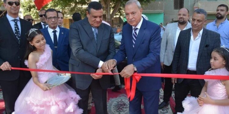 وزير التنمية المحلية ومحافظ القليوبية يفتتحان عدداً من المشروعات