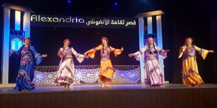 فلكلور المنيا وكفر الشيخ يحيي ليالي ثقافتنا في إجازتنا بالإسكندرية