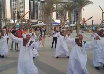 قصور الثقافة تواصل عروضها الشعبية بمهرجان العلمين 