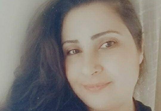 أتنقل بين الطين والضوء …