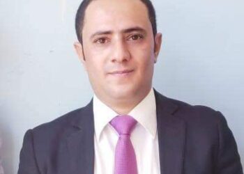 يُحبكِ فيّ الجنون البهي