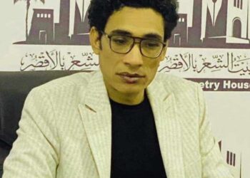 يُعِيدُنِي خاطرٌ