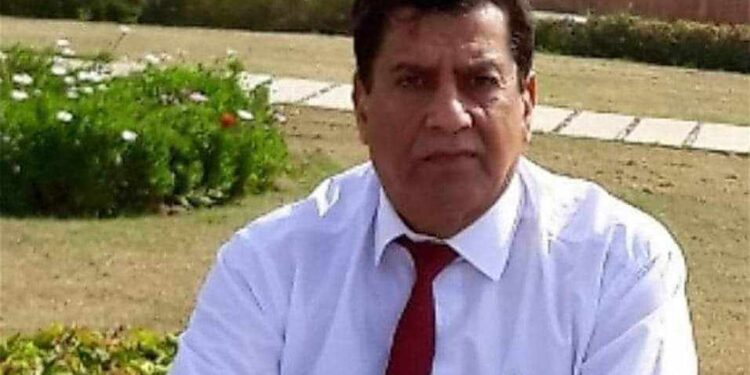 سلاما عدت معتذرا …