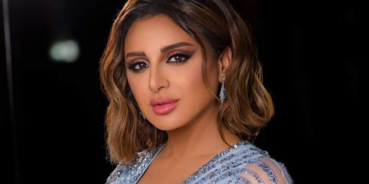 مفيدة شيحة تنتقد تصريحات أنغام: فقدت صورتها المثالية