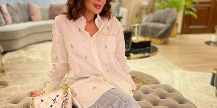 إلهام الفضالة ترد على متابعة حاولت إحراجها …