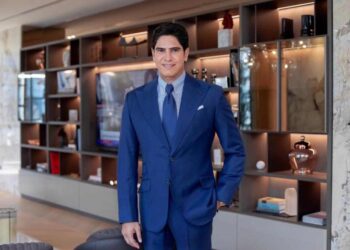 نيوز ماكس الأمريكية: أحمد أبو هشيمة رمز للنجاح في مصر .. 26 عاماً من الكفاح وتنمية المجتمع