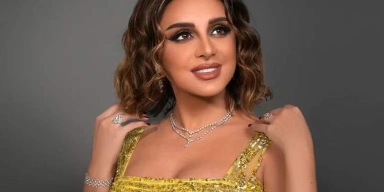 أنغام تكشف حقيقة خلافها مع شيرين عبد الوهاب