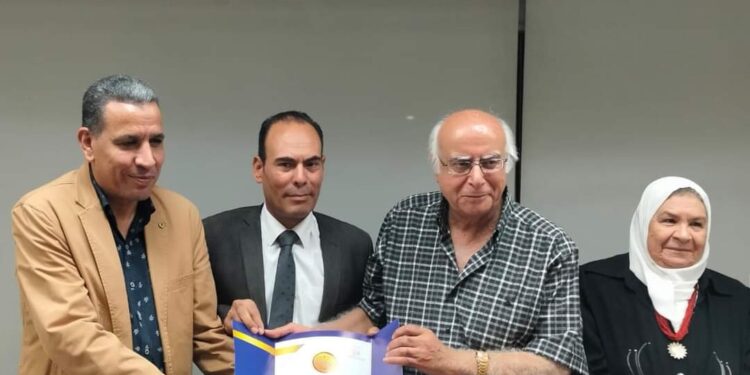 في برنامج “العودة إلى الجذور”.