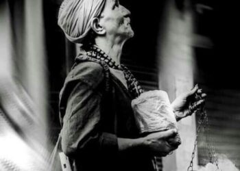 « نهدها خُيلاء » للشاعر حسن الهمدان