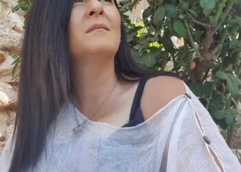 عزلة وحدة  …