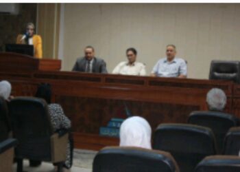 جلسة حوارية حول الإشاعة والنقد السلبي