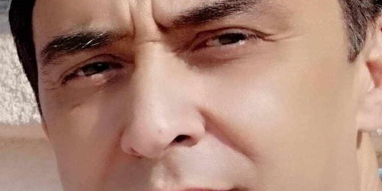 يا صَمتها .. ما أعذبه !