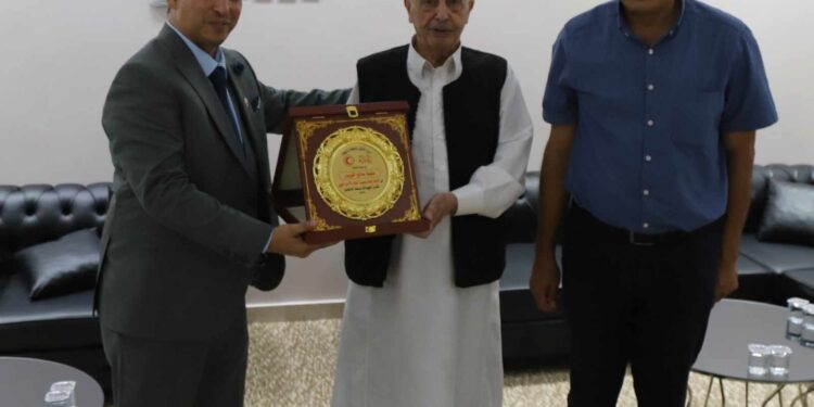 مجلس النواب يستقبل الأمين العام لجمعية الهلال الأحمر