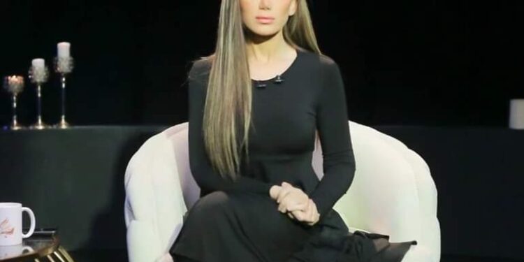 بعد ساعات قليلة من انسحابها ريهام سعيد تعلن عودتها لقناة الشمس