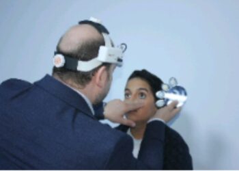 مصحة الهرم تستقبل فريق طبي متخصص تركيب العيون الاصطناعية وتجميل