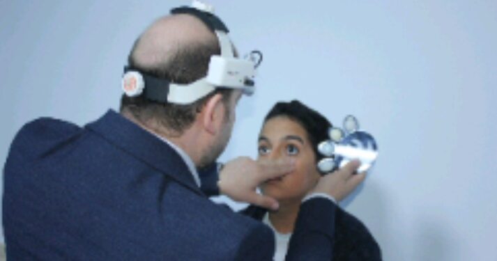 مصحة الهرم تستقبل فريق طبي متخصص تركيب العيون الاصطناعية وتجميل