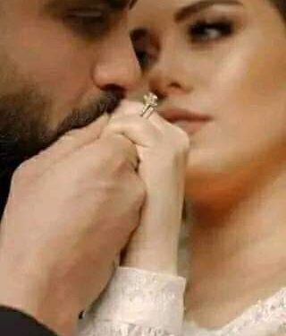 « الحبيب قبل الطبيب » للشاعر أحمد وهبى