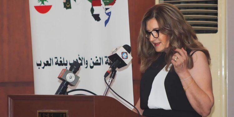 « العالم الأعمى » للشاعرة حسناء سليمان …