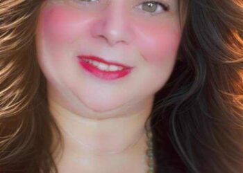 يا أنا … بقلم السفيرة الشاعرة د. سحر حليم أنيس