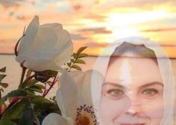 فِ هاتف زارني فِ منامي …