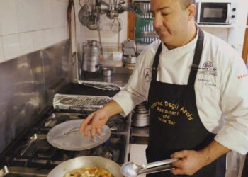 هنادي الكندري تكشف معنى اسم ابنتها آريا وإيمان الفيصل تعلق