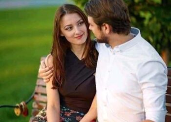 سأكتب عن عينيك …