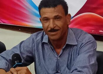 كتب الشاعر الغنائي طه علي الدين : (طول عمري سارح .. )