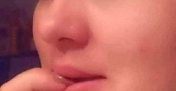 « وسألتُها عمّا يكدّر صفْوها » للشاعر محسن ممتاز