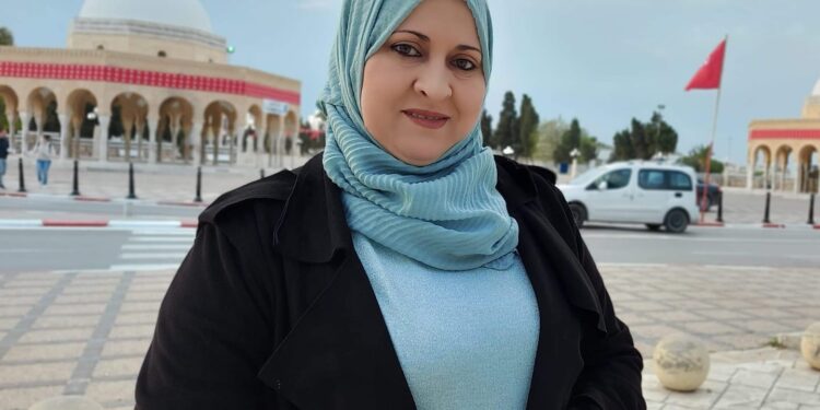 اين أجزائي ياا أمي؟؟