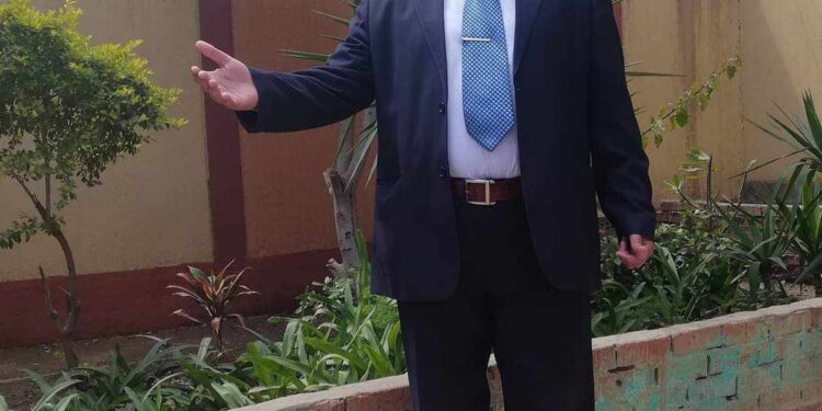 فَإِنّ العِشقَ