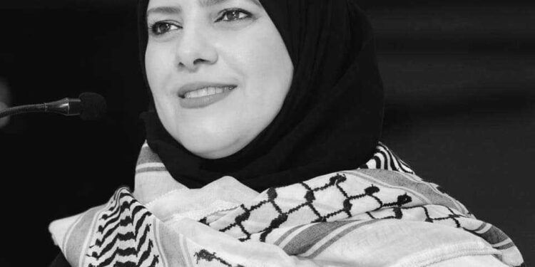 “دمي طوفانٌ