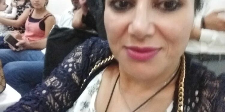 يقول الفلسطيني