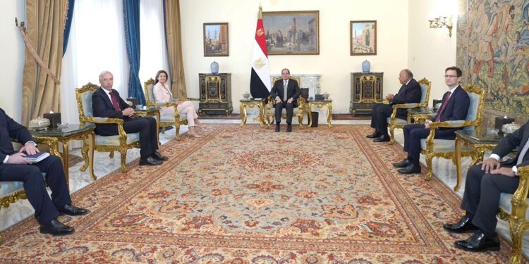 الرئيس السيسي يستقبل وزراء خارجية سلوفانيا والبرتغال