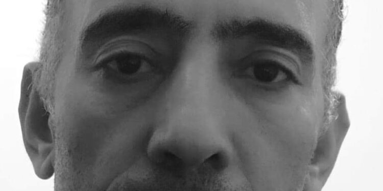 إلى كل القائمين على نافذة مد الروح بشعاع النور …