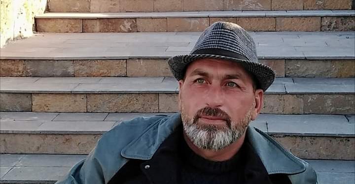 “لاشيء يشبهني سواي” .. بقلم الشاعر أكرم فارس عريج