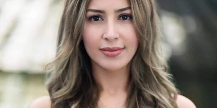 بكلمات مؤثرة: جنات تُحيي الذكرى السادسة لرحيل والدها