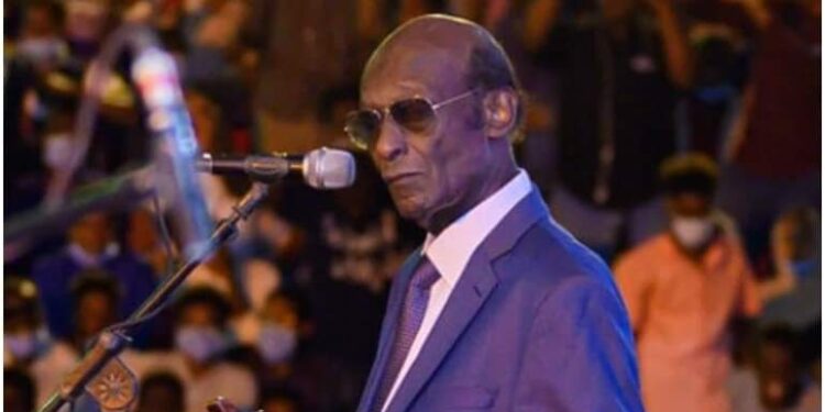 وداعاً طائر الأحلام: وفاة محمد الأمين نجم الأغنية السودانية