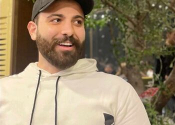 الفنان حيدر احمد ينشر احدث اطلالاته ويصور ثمن الخيانة في دمشق