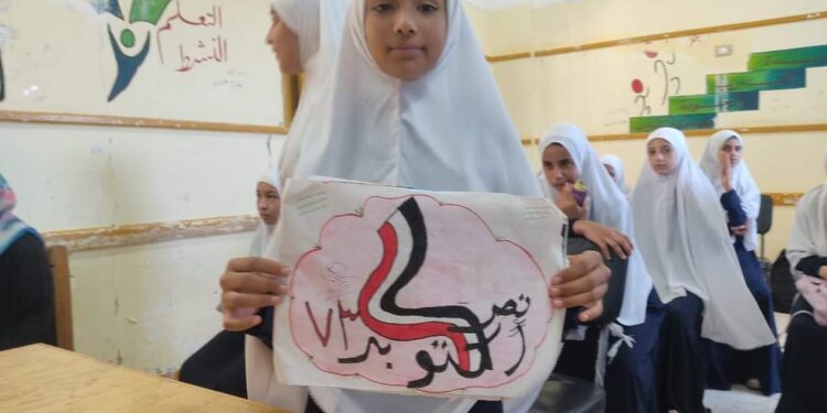 لقاءات متنوعة بقوافل أسيوط الثقافية لاكتشاف المواهب الأدبية بالمدارس