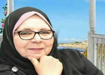 ماله بان عليك السن حبه …