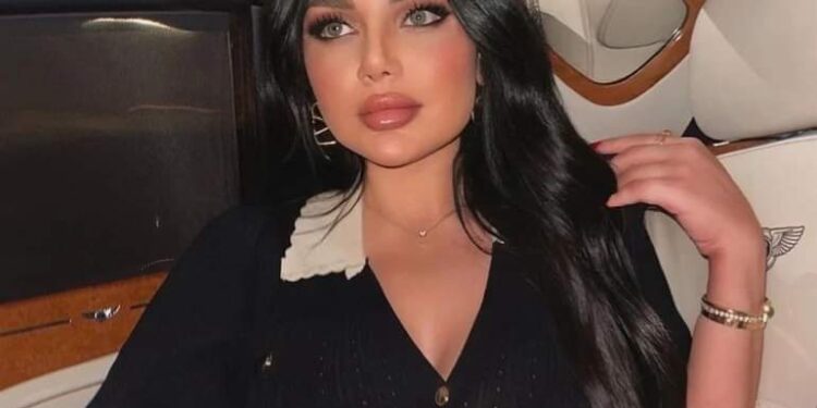 زينب فياض ابنة هيفاء وهبي تعلن طلاقها وترقص مع حليمة بولند