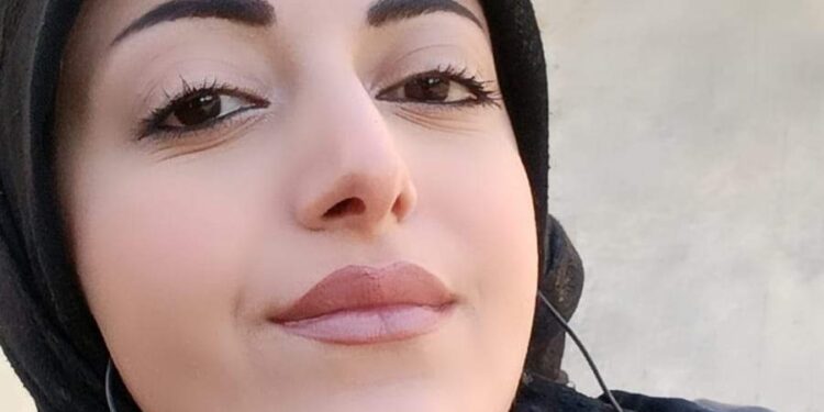 يضيق بنا الوقت …