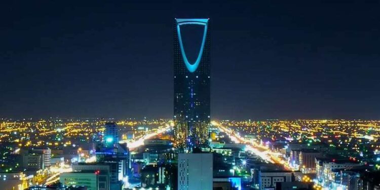 “بلومبيرغ”: السعودية تتحول إلى صين جديدة